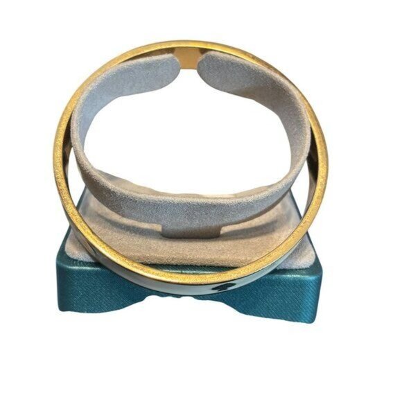 Kate Spade New York Six Of Spades Cream & Gold Bangle Bracelet - Picture 6 of 8
